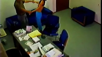 Il membro in piedi aiuta a mamme italiane puttane pensare.